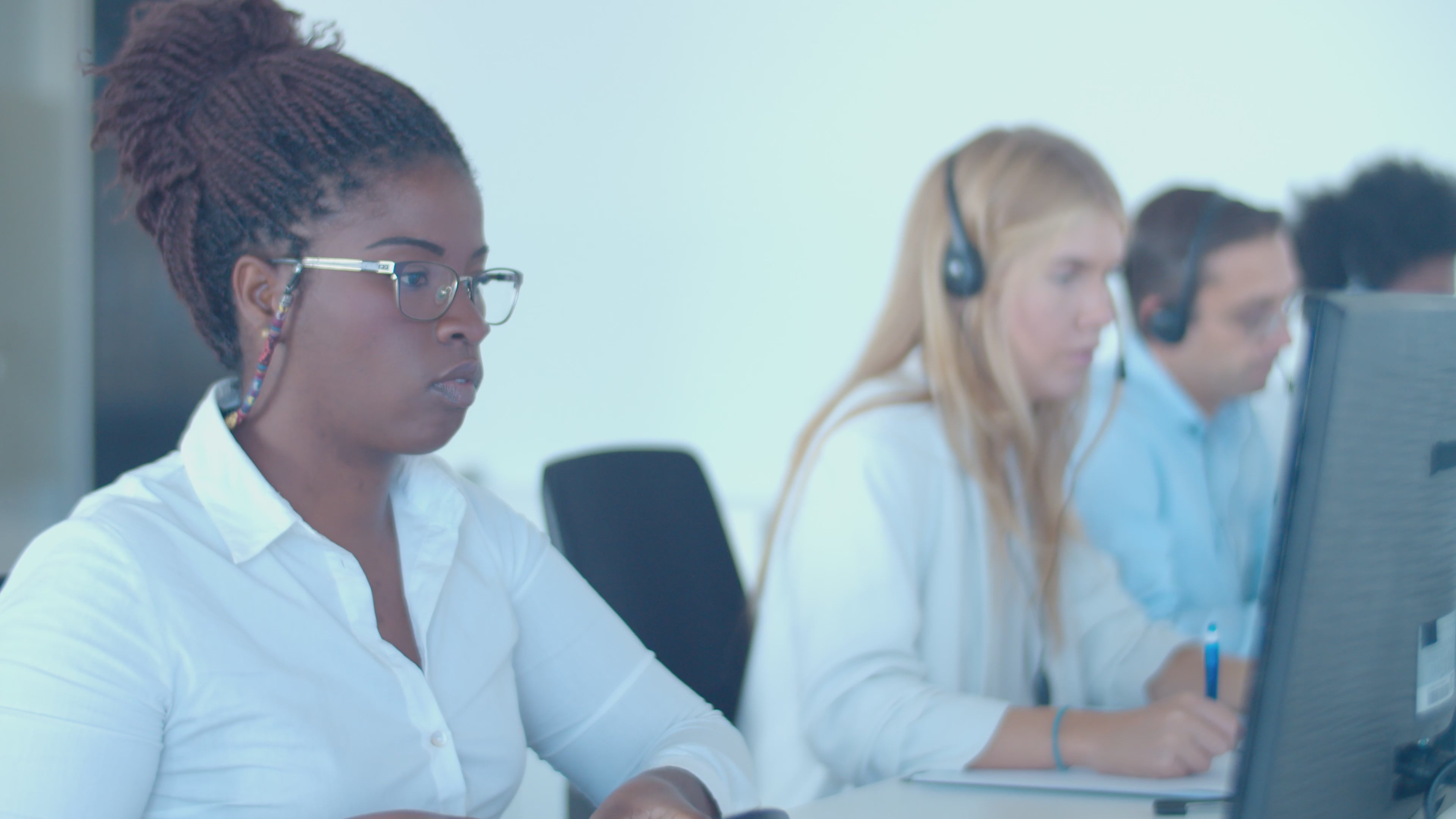 Charger la vidéo : Nous analysons ensemble vos besoins !